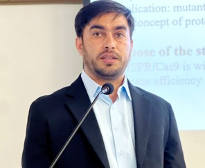 photo Muhammad  Hussain,  